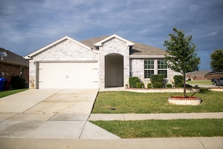 1106 Basswood Ln, Fate, TX 75189