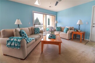 298 Town Park Dr Unit 202, Advance, NC 27006
