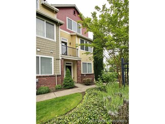 1904 NW Florence Ave, Gresham, OR 97030