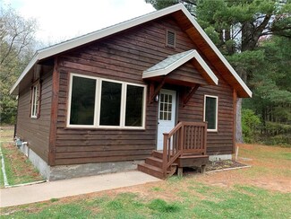 5378 N Rocky Ridge Rd, Spooner, WI 54801