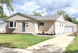 329 Fletcher Dr, Wheeling, IL 60090