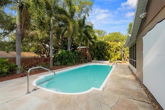 1686 Spottswood Cir, Palm Harbor, FL 34683