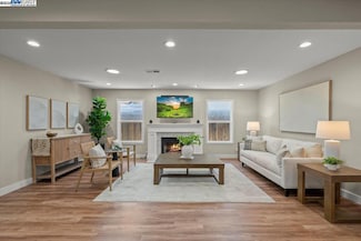 7412 Birkdale Dr, Newark, CA 94560