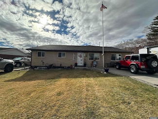 145 Evans St, Green River, WY 82935