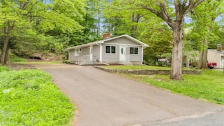 10 Brainerd Dr, Portland, CT 06480