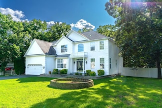 27 Emerald Dr, Egg Harbor Township, NJ 08234