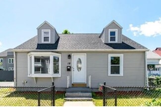 18 Earl St, Springfield, MA 01108