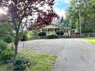 139 Hibiscus St, Bluefield, WV 24701