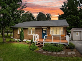 328 Hanks Ave, Dublin, VA 24084