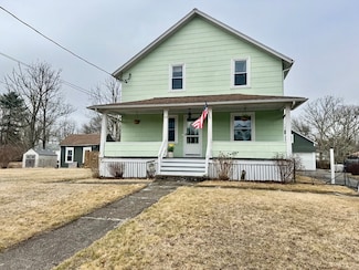 23 Hillcrest St, North Dartmouth, MA 02747