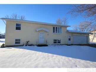 129 Hickman Dr, Sauk Centre, MN 56378