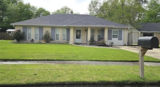 1433 Meadowlawn St, Slidell, LA 70460