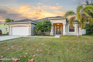 943 Douglas St SE, Palm Bay, FL 32909