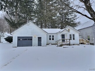27 North St, Mc Graw, NY 13101