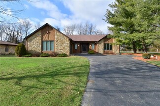 4356 Hidden Orchard Ln, Indianapolis, IN 46228