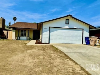 2004 Magdelena Ave, Bakersfield, CA 93307