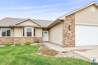 516 N Dominic Ave, Sioux Falls, SD 57107