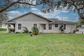 1 Glamis Way, Boynton Beach, FL 33426