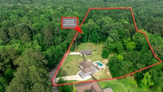 807 S Meadows Dr, Diboll, TX 75941