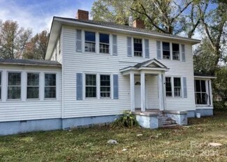 175 Ledbetter St, Rockingham, NC 28379