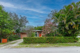 1713 SW 13th Ct, Fort Lauderdale, FL 33312