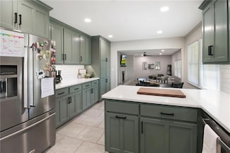 502 Maple Crest Dr, Parsons, KS 67357