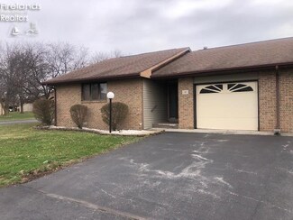 18 Windstone Dr Unit U18, Findlay, OH 45840
