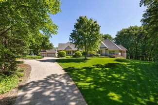 19561 Cedar Ct, Prior Lake, MN 55372