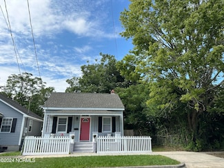717 Wright St, Wilmington, NC 28401