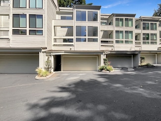 4390 Thunder Vista Ln, Lake Oswego, OR 97035