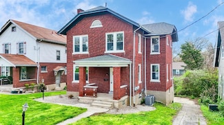 3414 Bevis Ave, Cincinnati, OH 45207