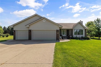 9421 NE 28th Ct, Ankeny, IA 50021