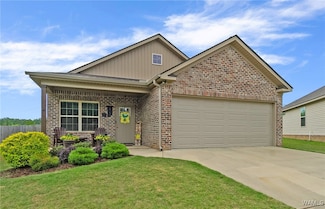 1912 Tusk Ave, Cottondale, AL 35453