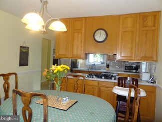 10112 Gardiner Ave, Silver Spring, MD 20902