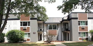329 W Kimbell Ave Unit 4, Elmhurst, IL 60126