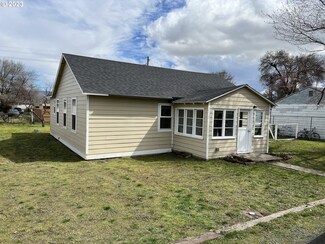 2223 W 9th Place, the Dalles, OR 97058