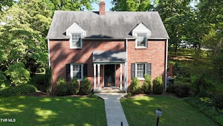 346 North St, Marion, VA 24354