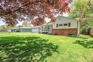 37 Glen Haven Rd, Rochester, NY 14609