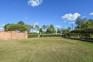 Lot 1 Neukom Ave, Zephyrhills, FL 33541