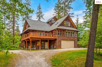 11598 W Pine St, Sandpoint, ID 83864