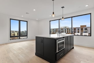 33 A St Unit 501, Boston, MA 02127
