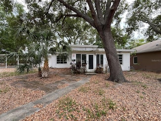 4050 Iris St N, Saint Petersburg, FL 33703
