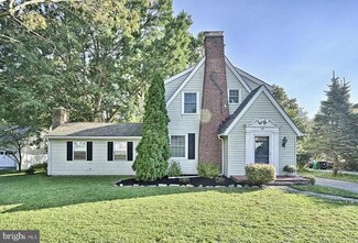 19 Roselle Ave, Lancaster, PA 17603