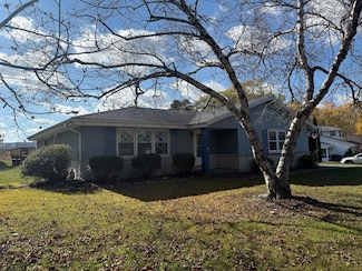 15837 W Robin Rd, New Berlin, WI 53151