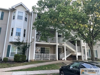 38 Brighton Way Unit H2, North Brunswick, NJ 08902