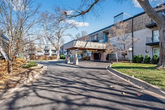 181 Little Canada Rd E Unit 219, Little Canada, MN 55117