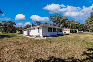9462 Stevens Ave S, Bloomington, MN 55420