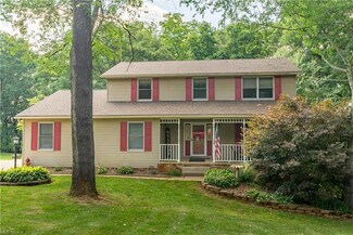 5766 Farview Dr, Clinton, OH 44216