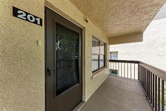 515 30th Ave W Unit H201, Bradenton, FL 34205