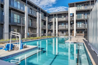 600 E Trinity Ln Unit 106, Nashville, TN 37207